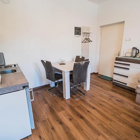 Apartman Center *